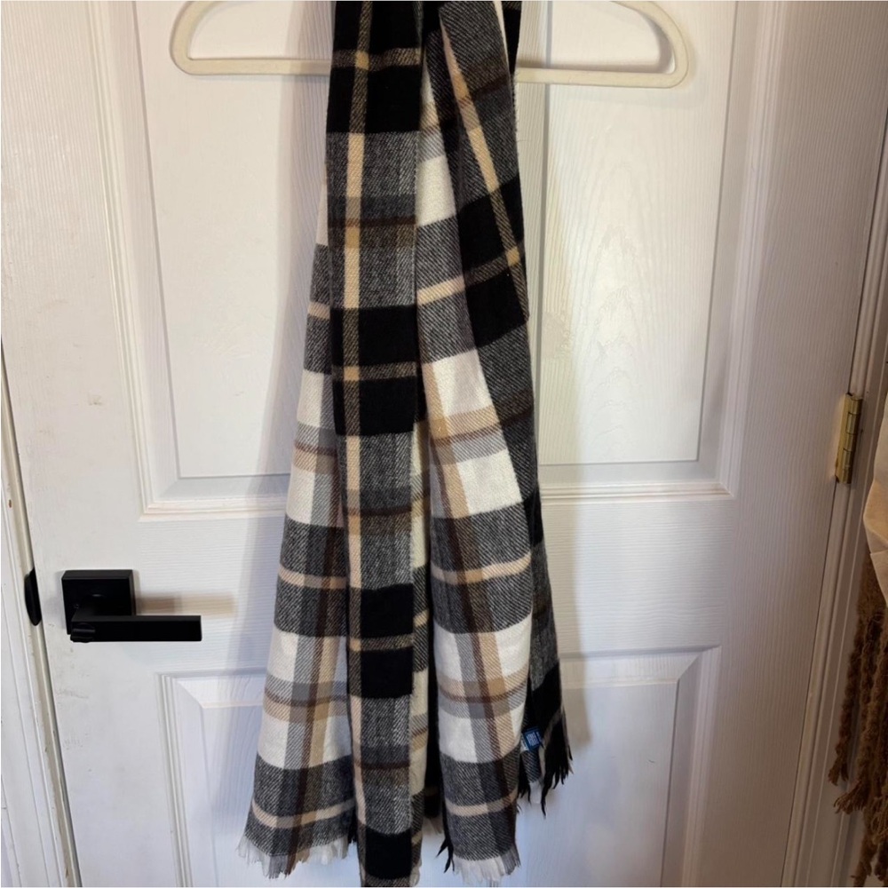 Old Navy Plaid Scarf